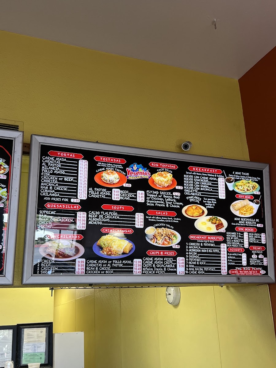 Yesenia's Mexican Food - 4