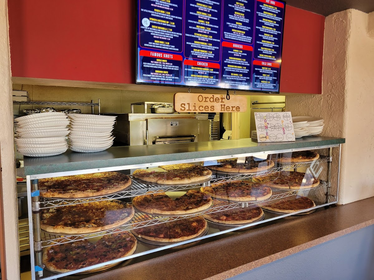 Vinnie's New York Chefs Pizzeria - 10