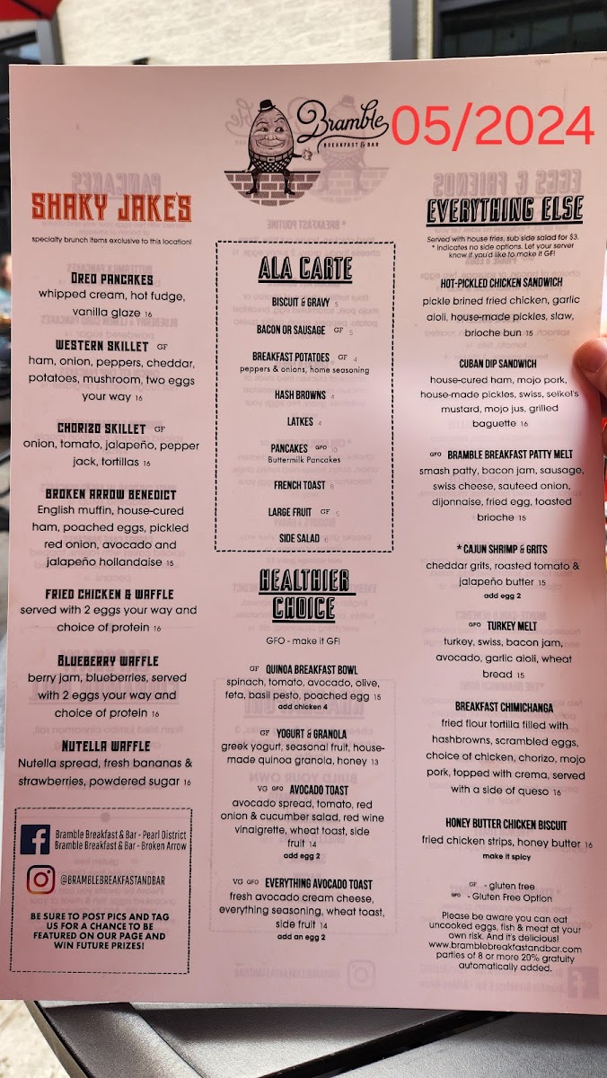 Bramble Breakfast & Bar Broken Arrow - 4