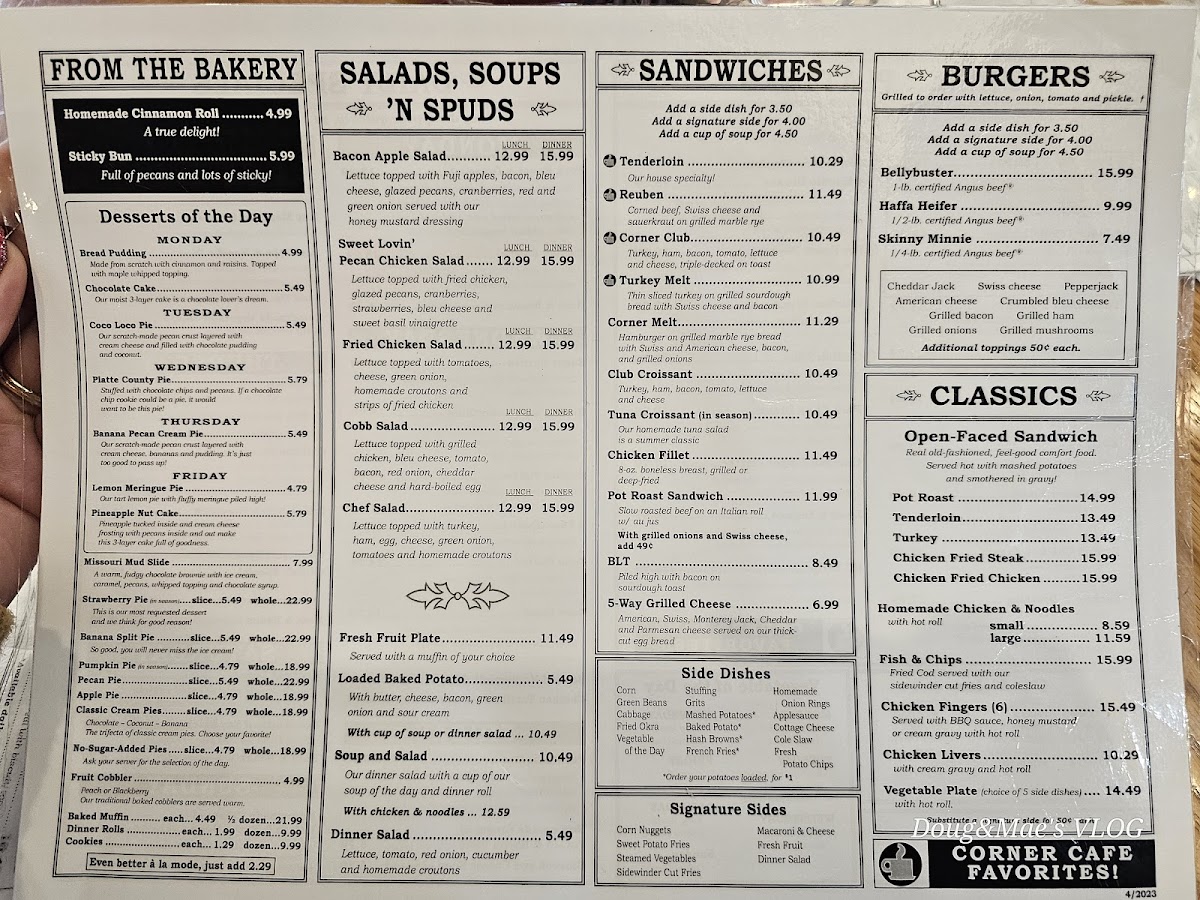 Corner Cafe Riverside - 1