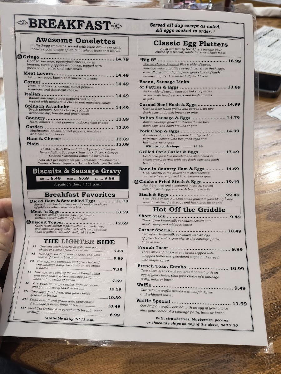 Corner Cafe Riverside - 10