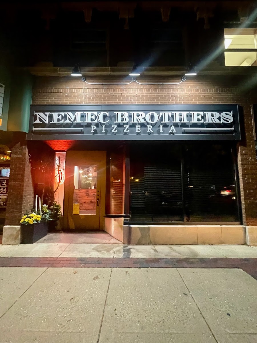 Nemec Brothers Pizzeria