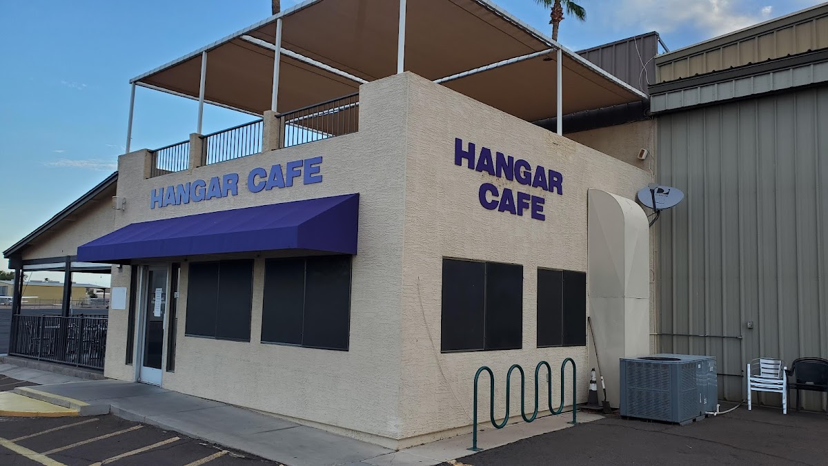 Hangar Café