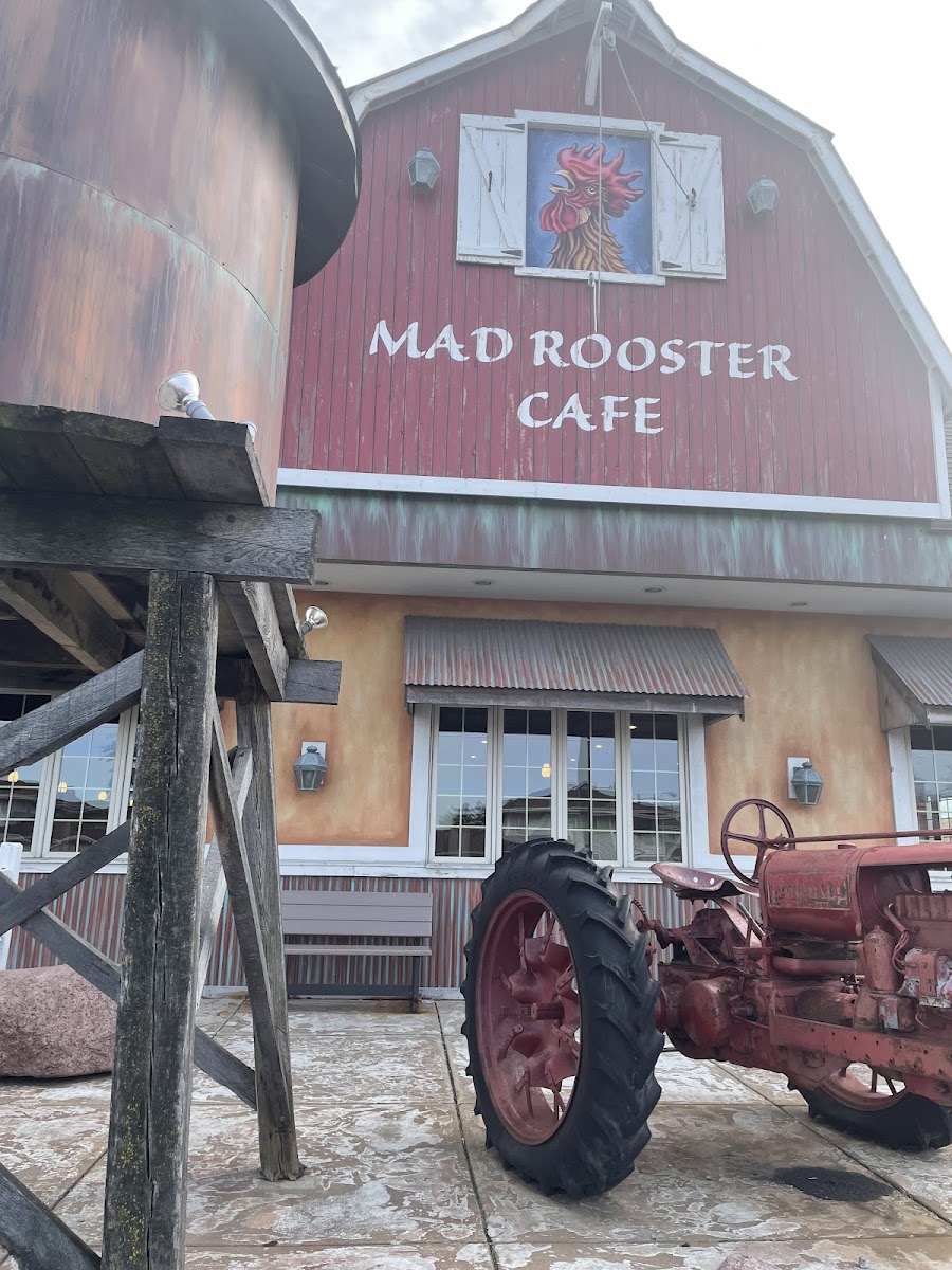 Mad Rooster Cafe