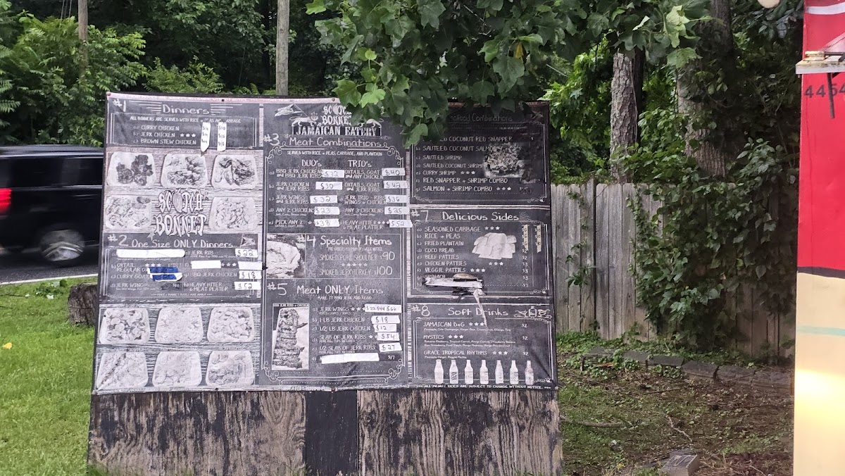 Scotch Bonnet Jamaican Restaurant - 3