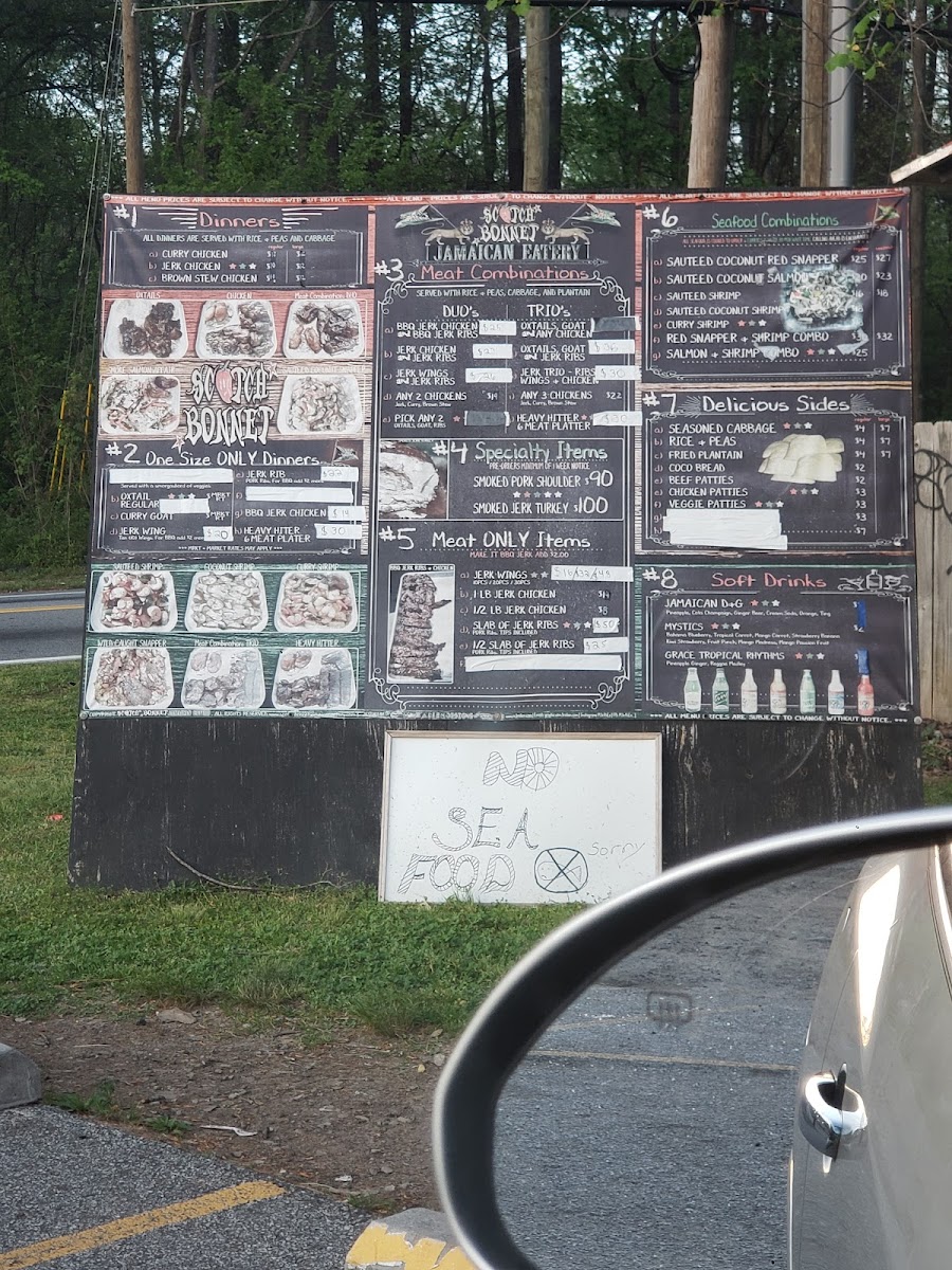 Scotch Bonnet Jamaican Restaurant - 9