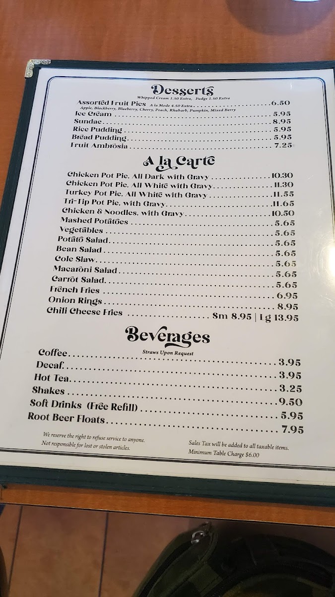 Moffett's Family Restaurant & Chicken Pie Shoppe - 3