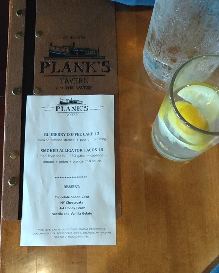 Plank's Tavern on the Water - 9