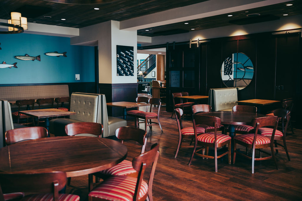 Plank's Tavern on the Water