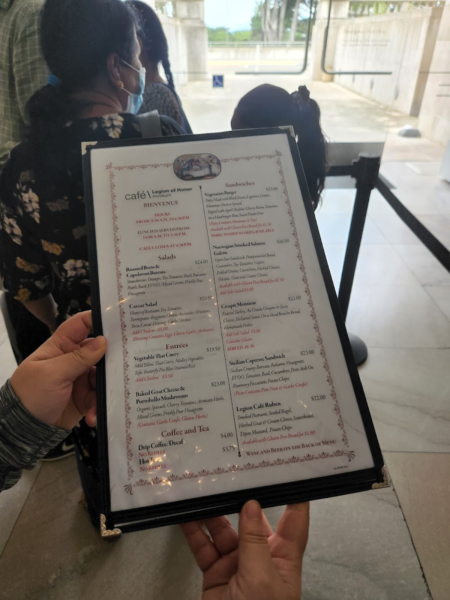 Legion of Honor Café - 6