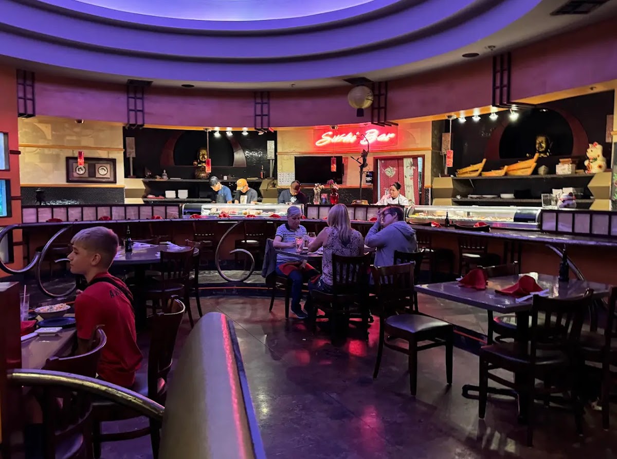 Umi Sushi Bar & Grill