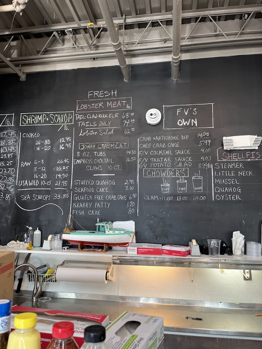 Fishermen's View Seafood Market & Restaurant - 10