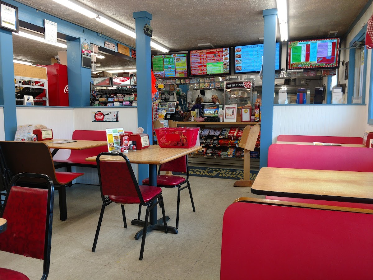 Douin's Market & Diner