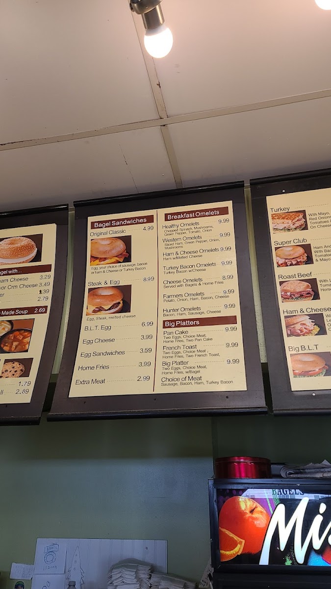 Botta Bing Bagel & Deli - 8