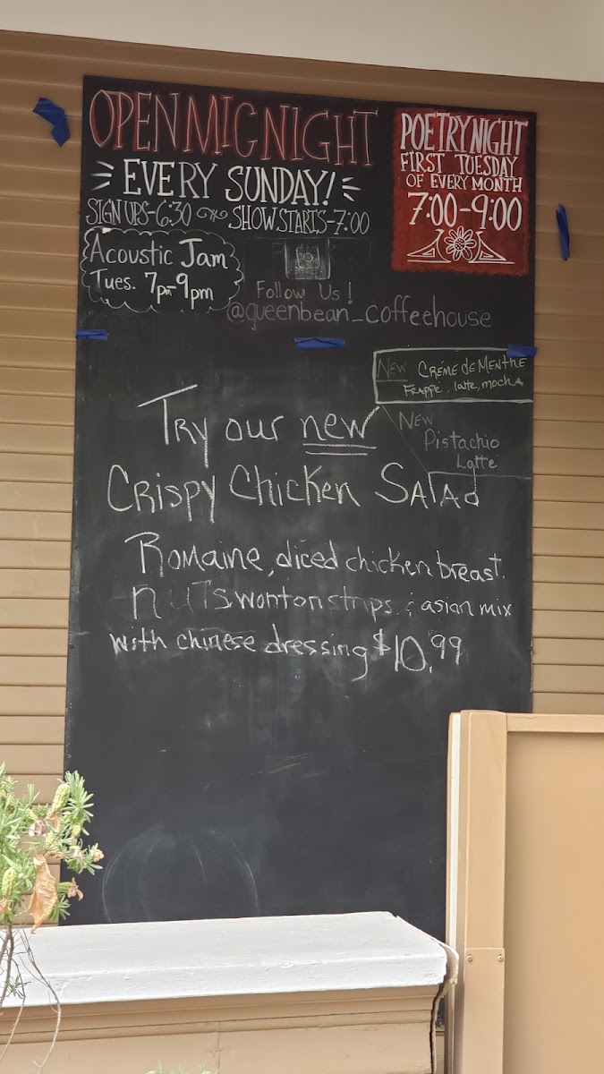 The Queen Bean Coffee & Social House - 6