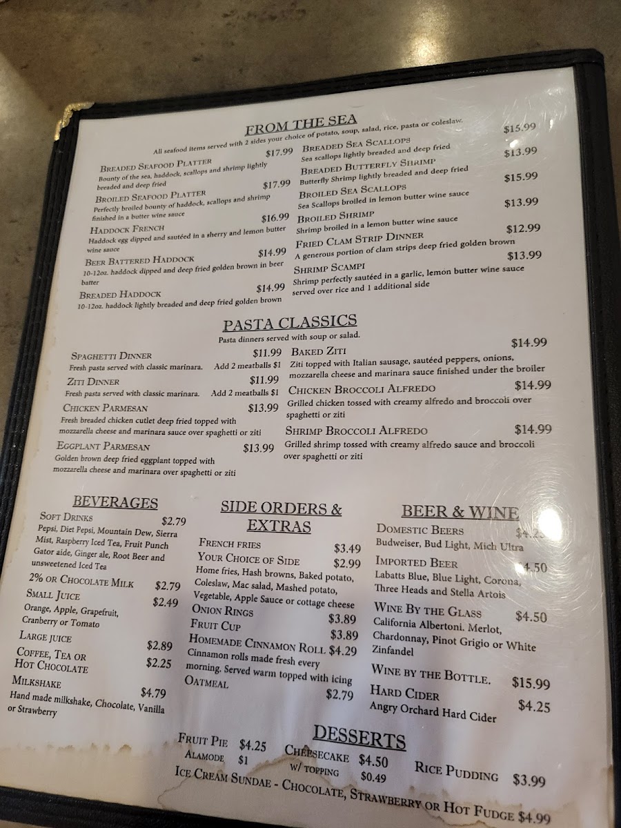 Landmark Family Restaurant - 7