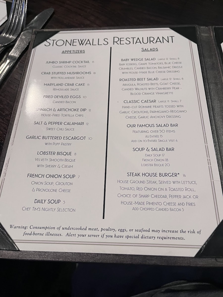 Stonewalls Restaurant - 3