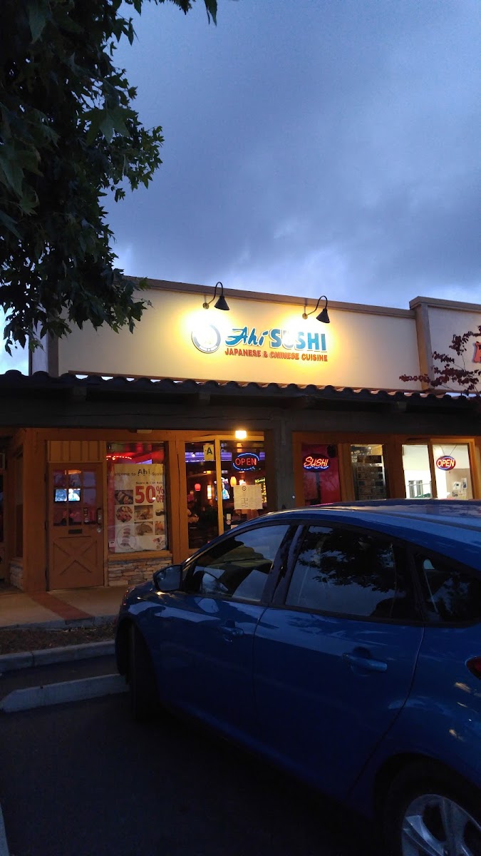 Alpine Sushi & Grill