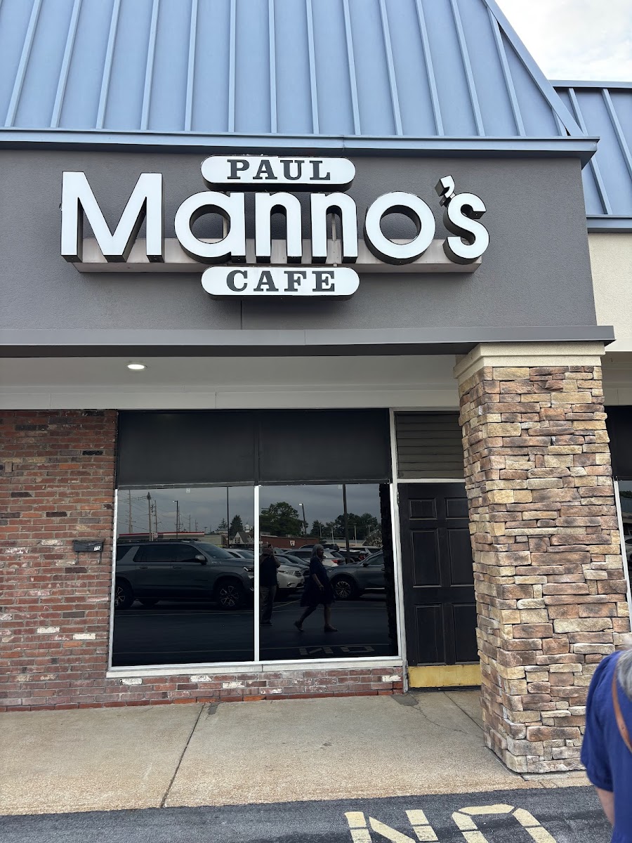 Paul Manno's Restaurant