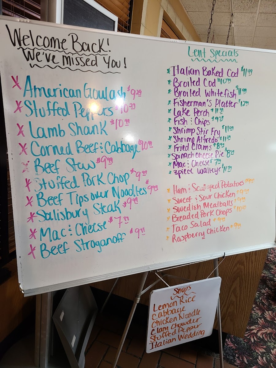 Lake Breeze Restaurant - 5