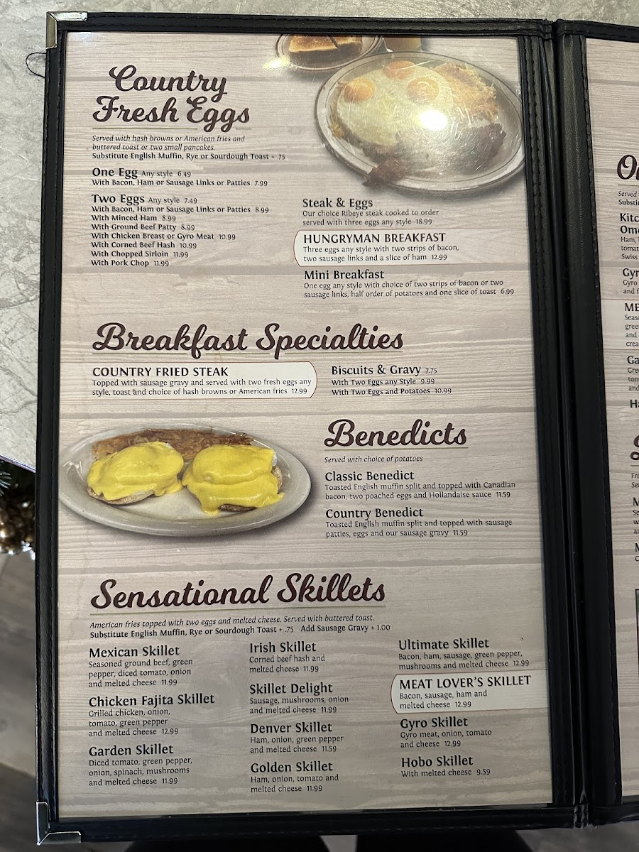 River Park Family Restaurant - 8