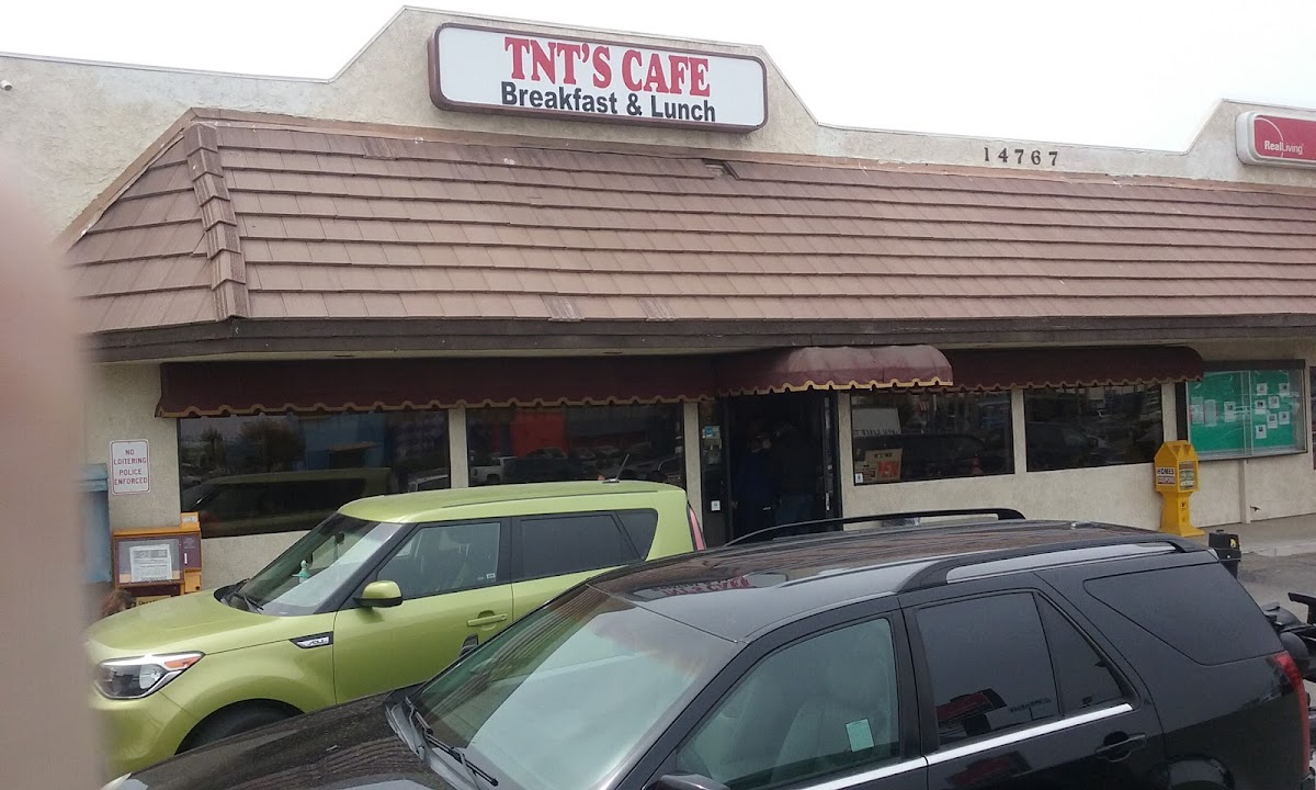TNT's Cafe