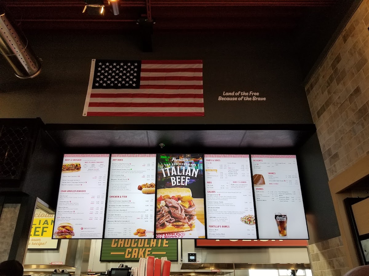 Portillo's Algonquin - 9