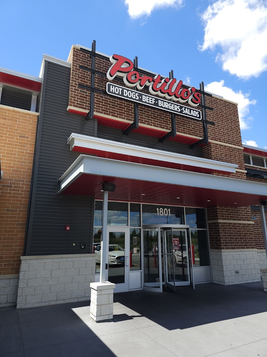 Portillo's Algonquin