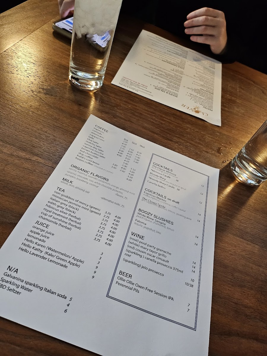 The Clover and the Bee - 7