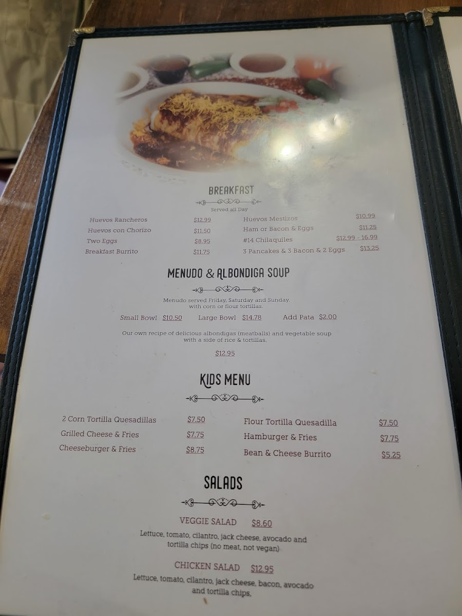 El Tepeyac Cafe - 10