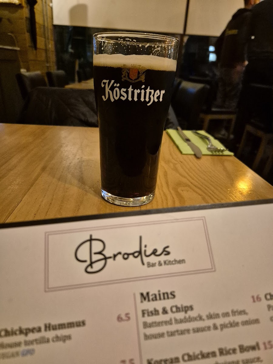 Brodies Bar & Kitchen - 3