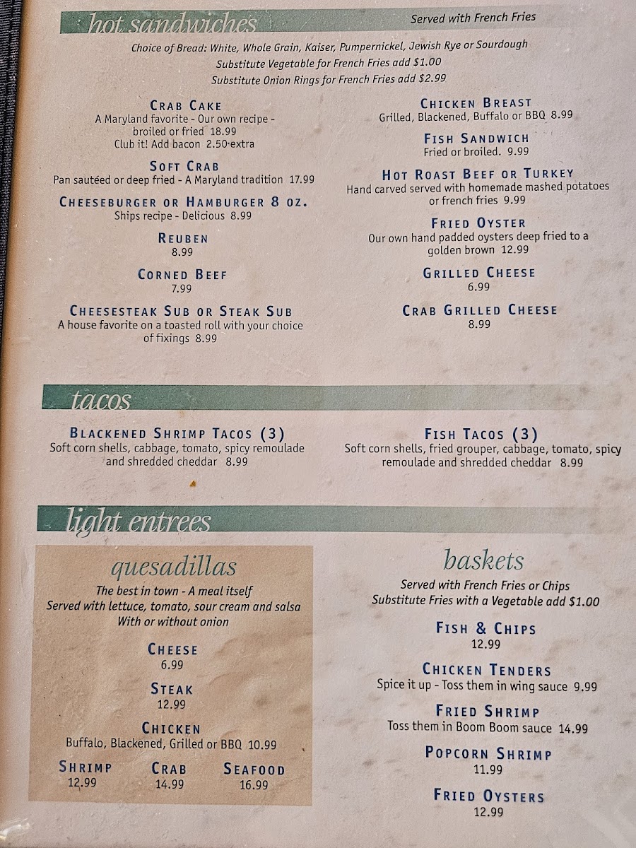 Ships Cafe Restaurant and Crab House - 3