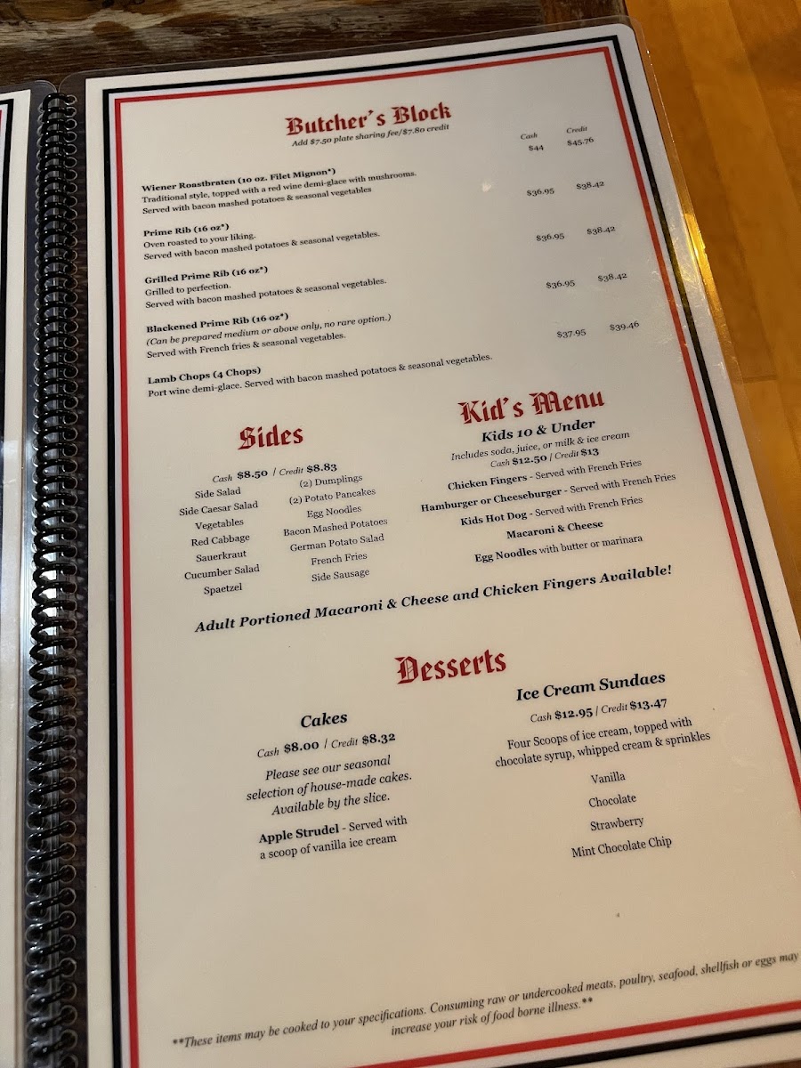 The Village Lanterne - 2