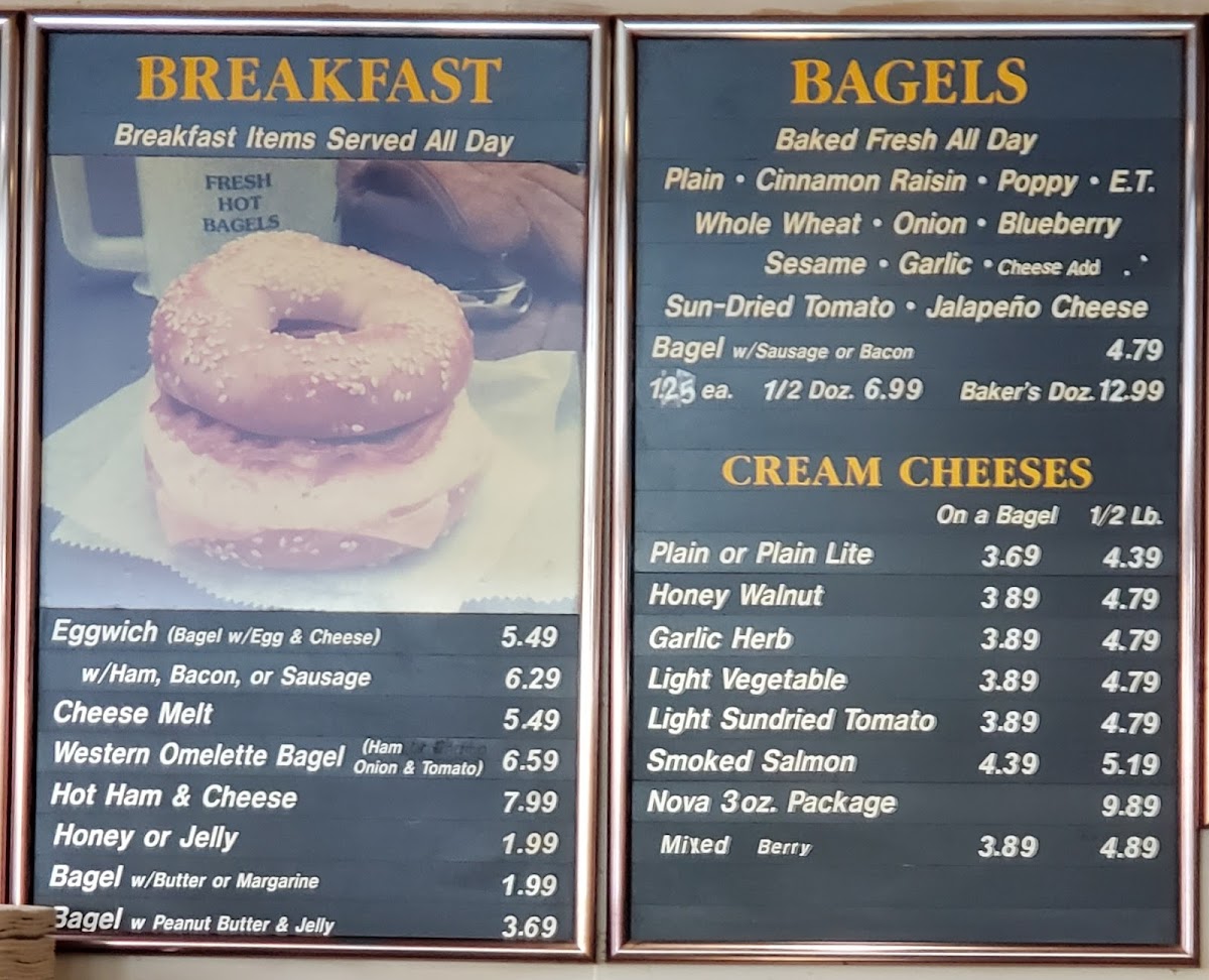Malibu Bagel Cafe - 3