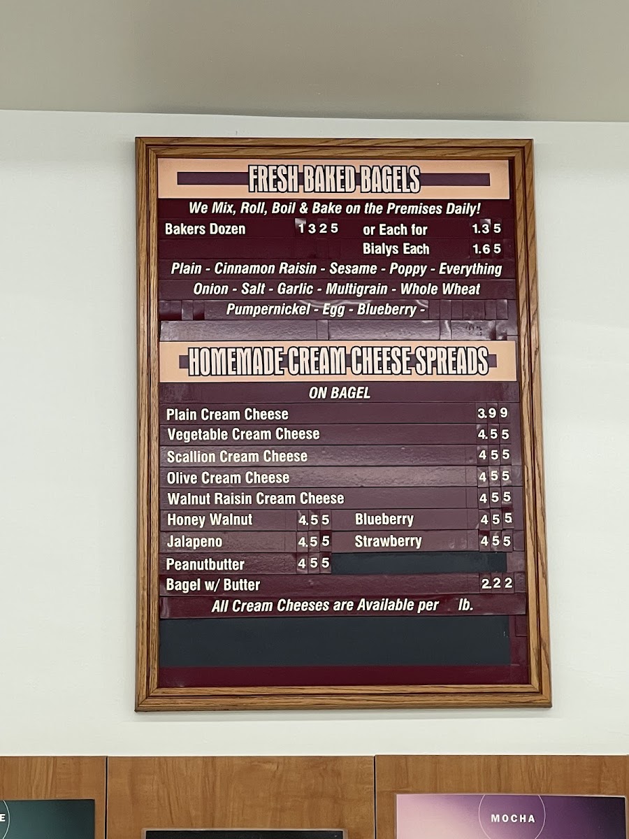 Maplewood Bagel Market - 8