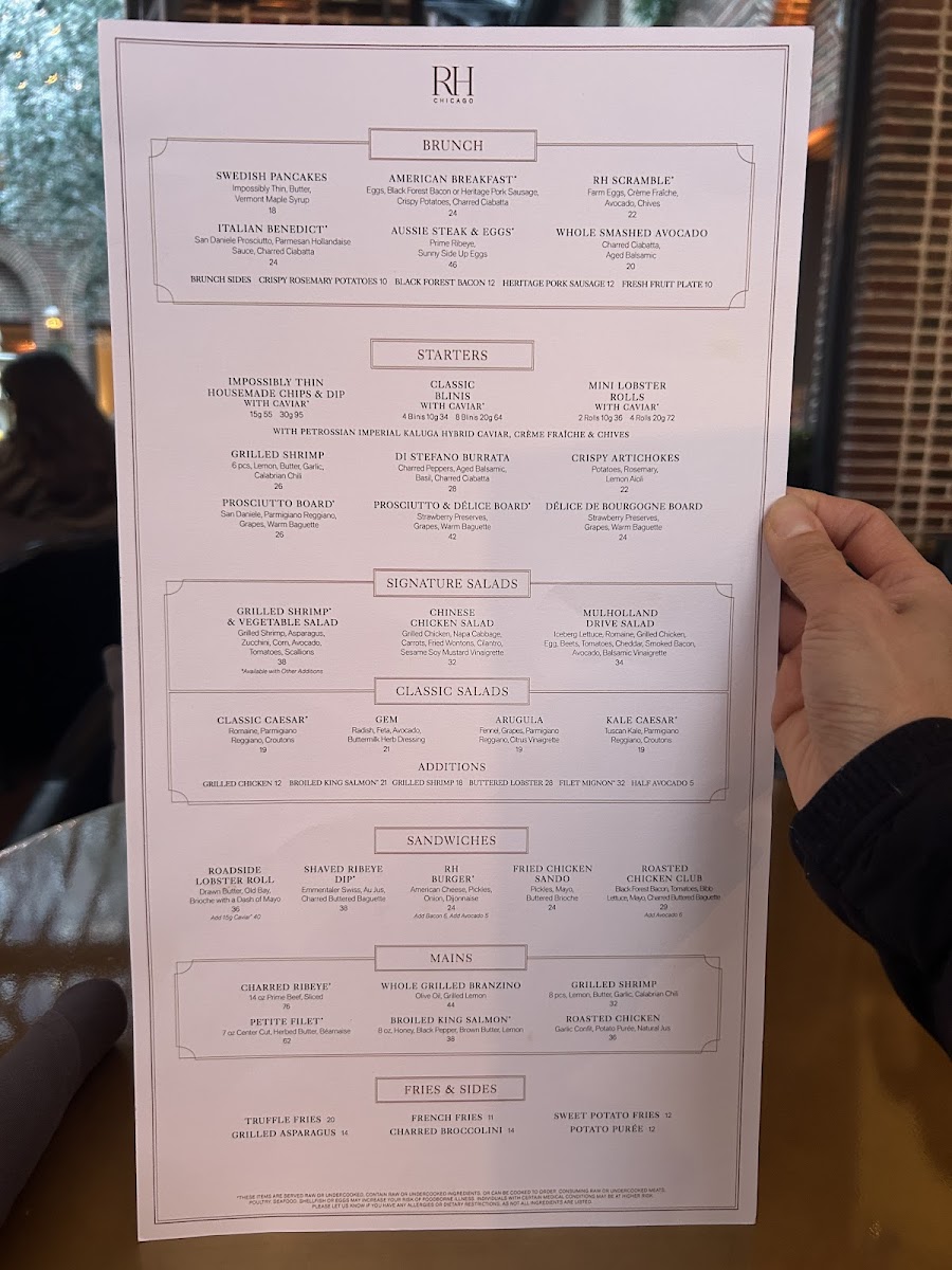 3 Arts Club Cafe at RH Chicago - 3