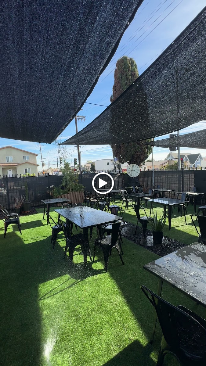 Tev’s & Family Kitchen