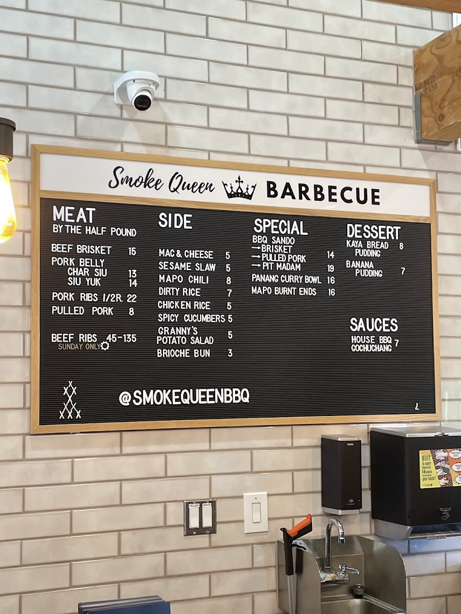 Smoke Queen Barbecue - 10