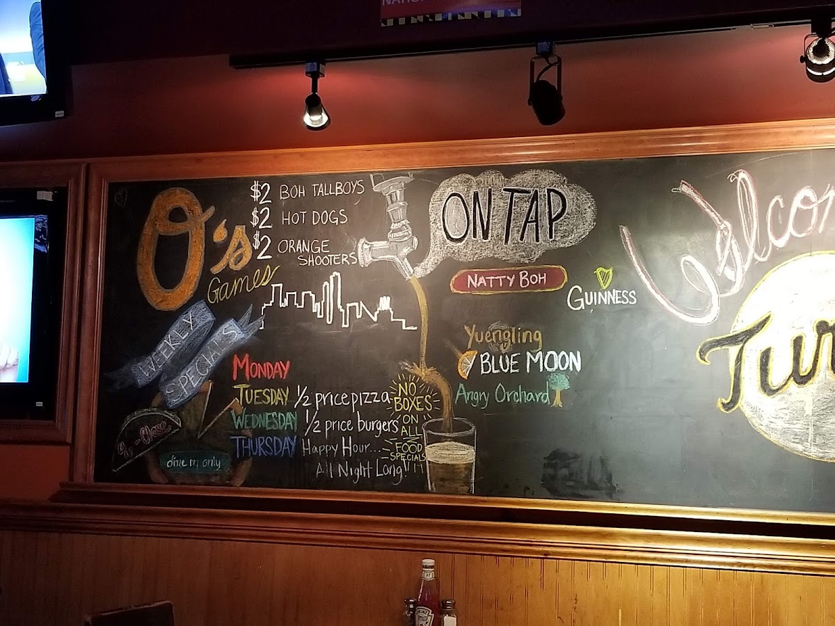 Turp's Sports Bar & Restaurant - 2