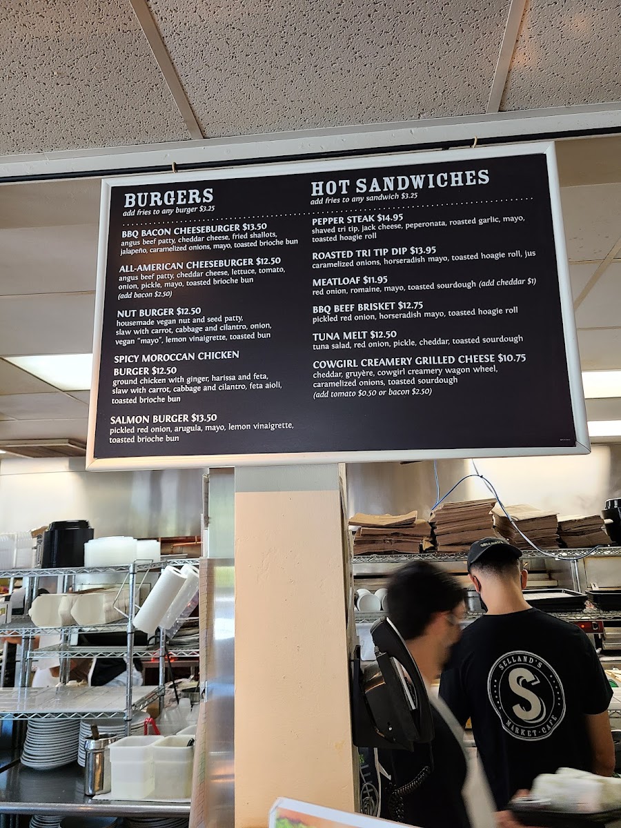 Sellands Neighborhood Cafe & Bar East Sac - 8