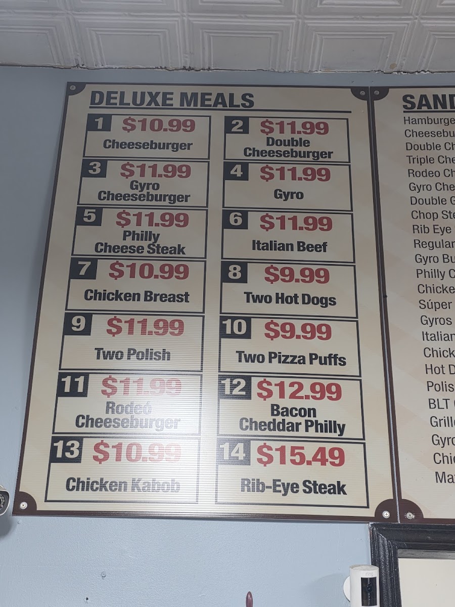 Saul's Chicago Style Grill - 4