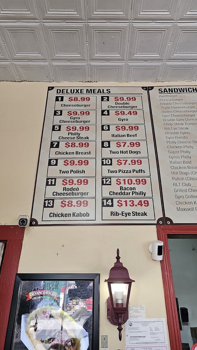 Saul's Chicago Style Grill - 7