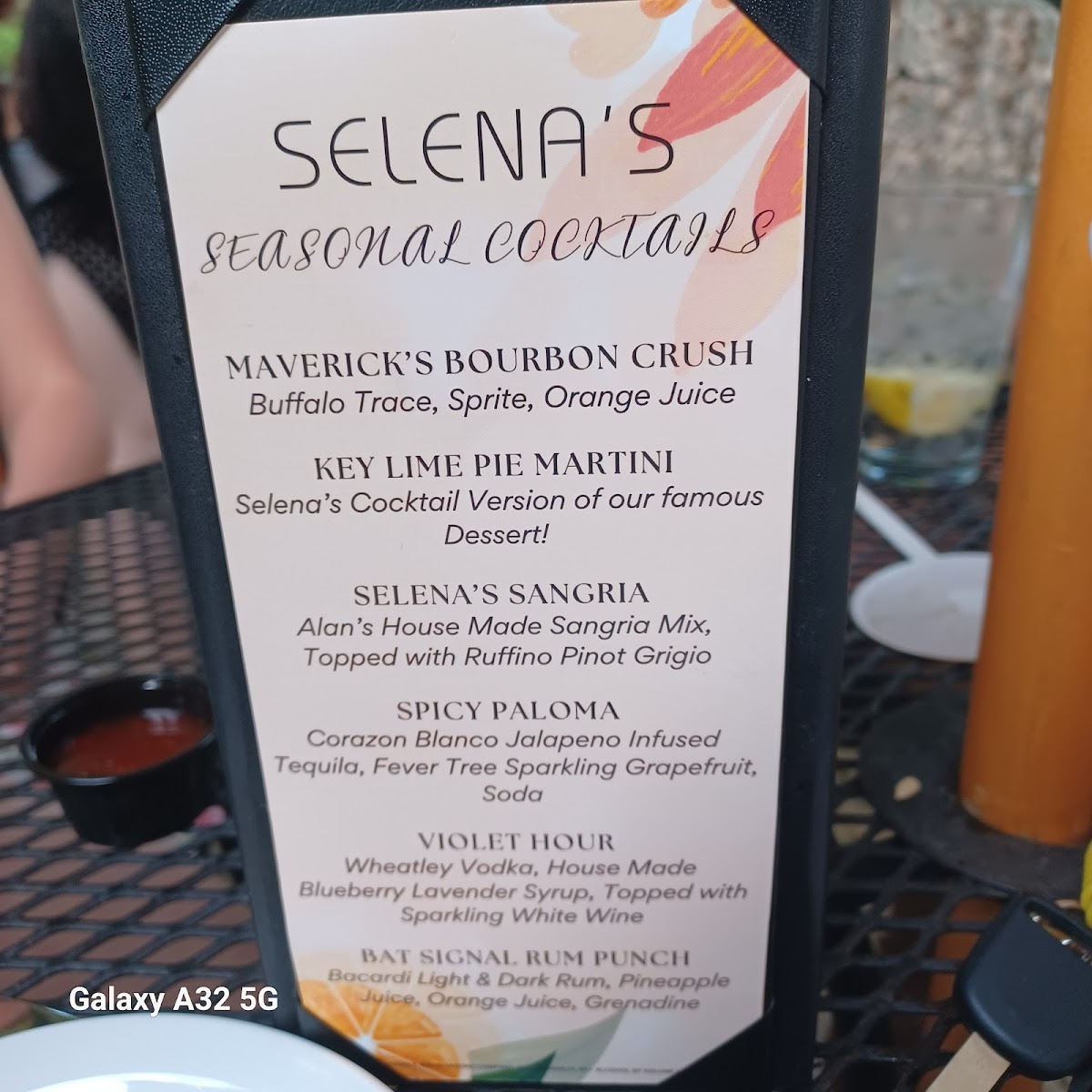 Selena's at Willow Lake Tavern - 5