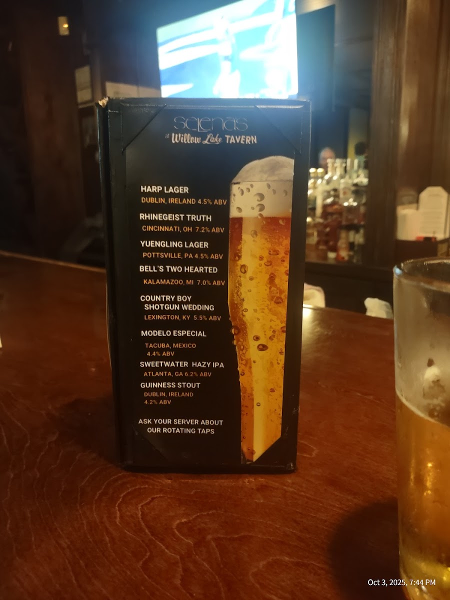 Selena's at Willow Lake Tavern - 8