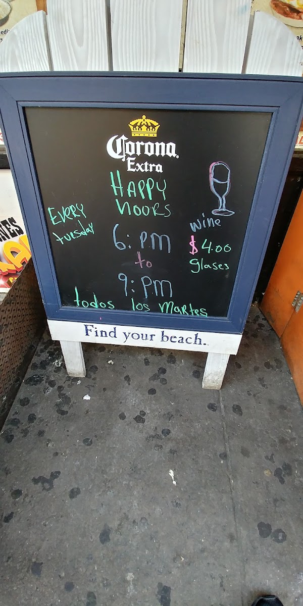 El Economico Restaurant - 1