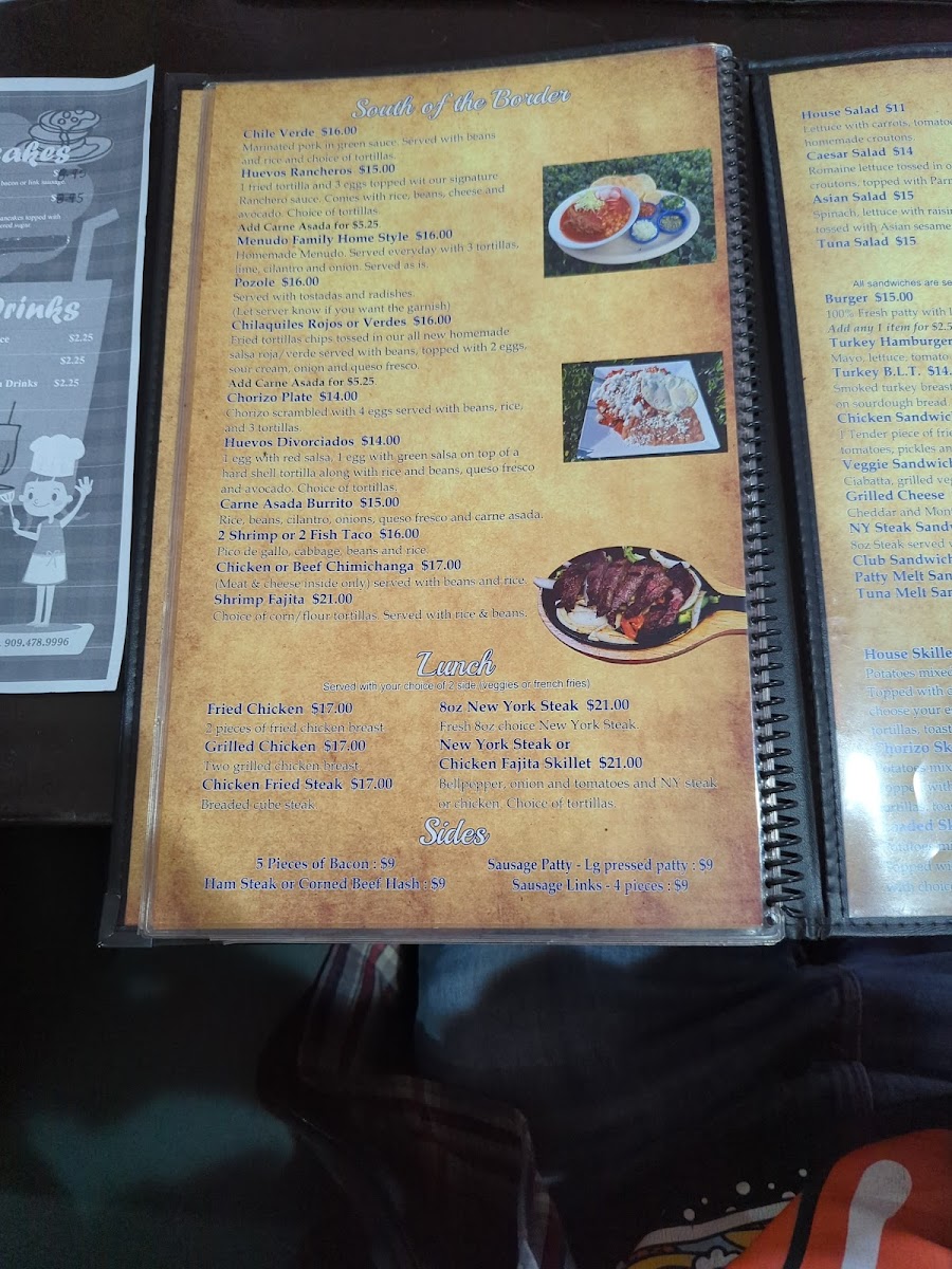 Family Homestyle Cafe - 8