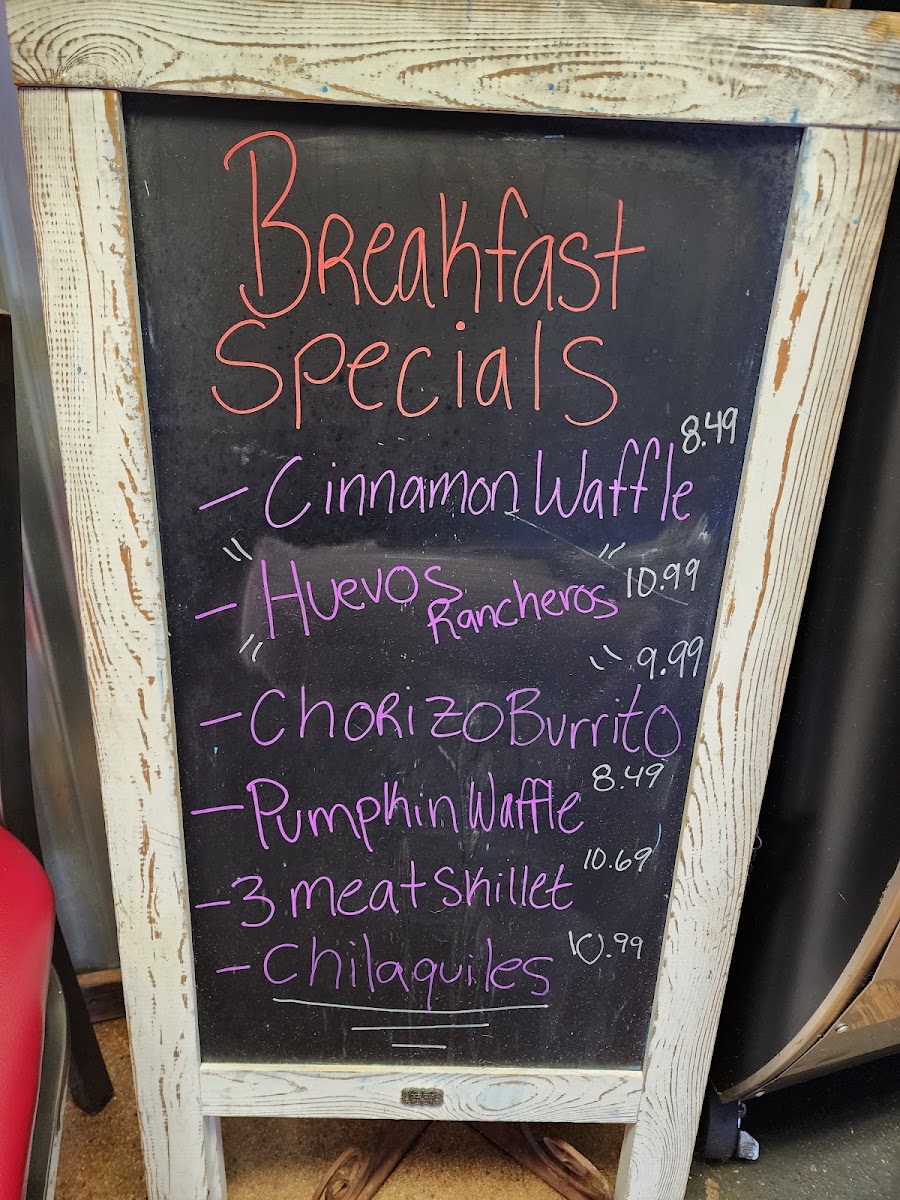 Red Mountain Cafe - 7