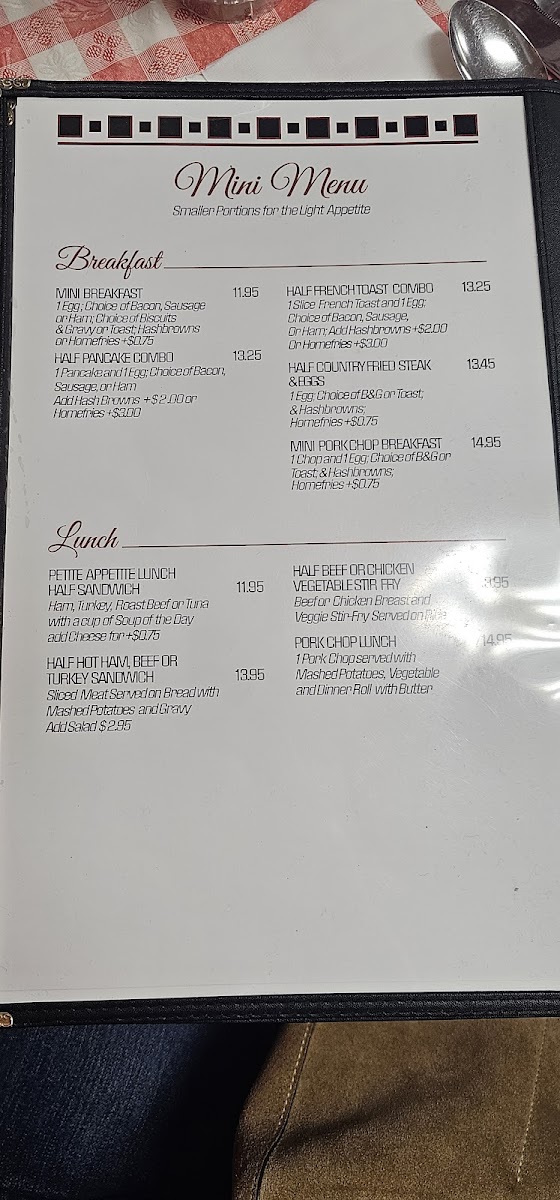 Flo's Country Cafe - 2