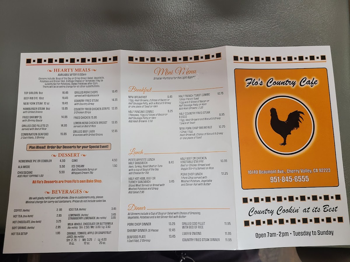 Flo's Country Cafe - 6