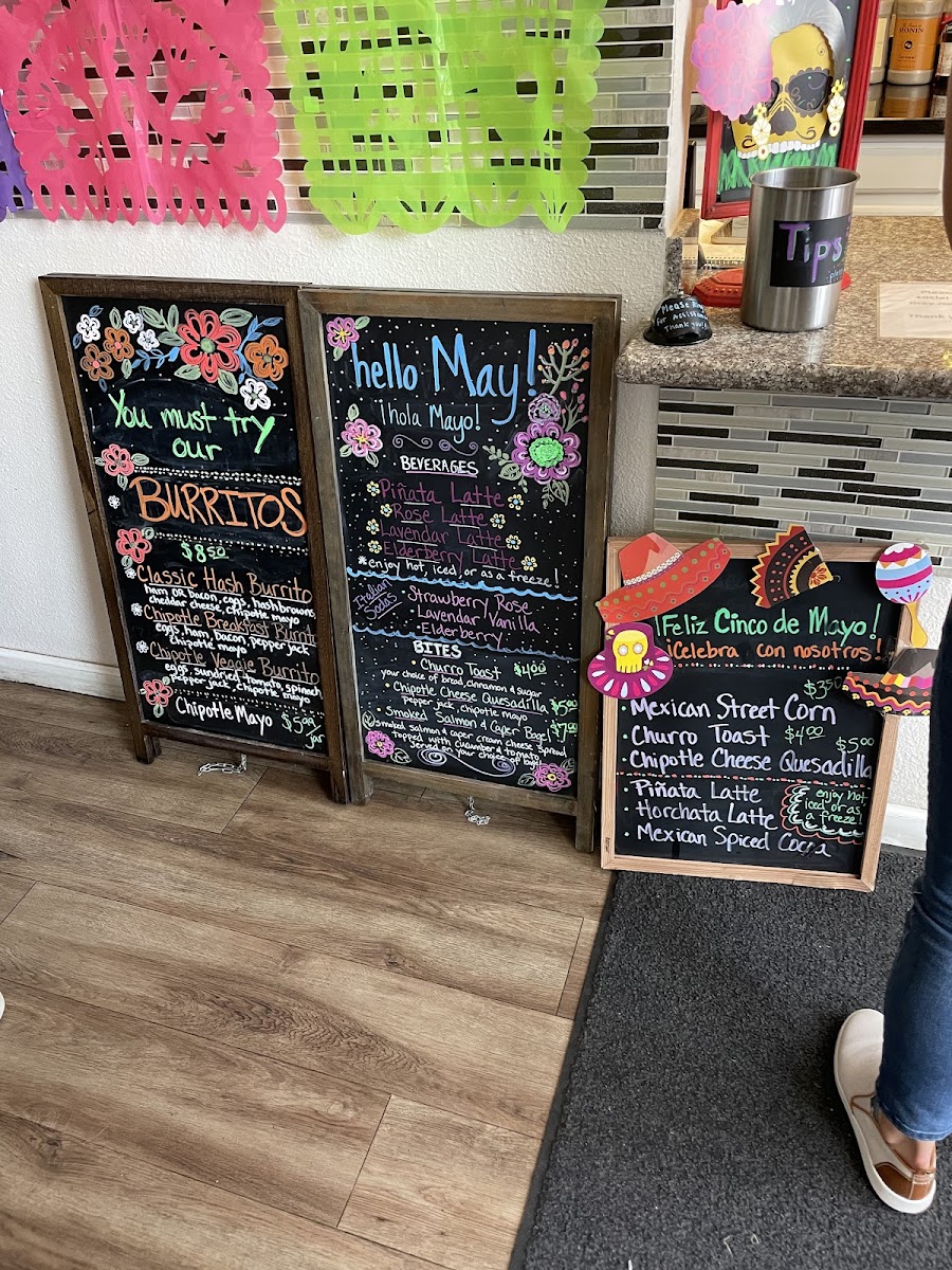 Perfect Pour Cafe - 4